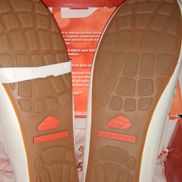 Abeo Marilee 8.5N White Brand New in Box - Picture 7 of 7